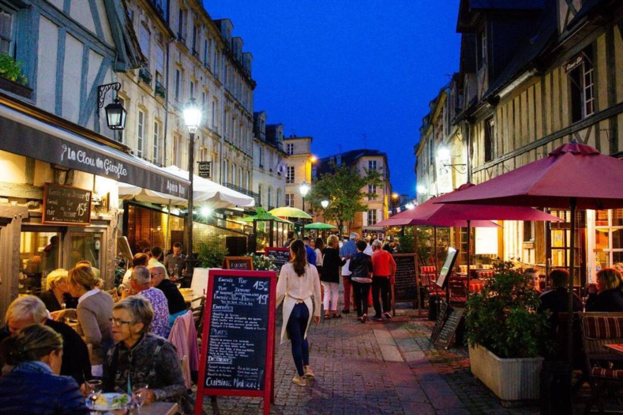 Le St-Laurent - Magnifique Triplex - Calme カーン エクステリア 写真